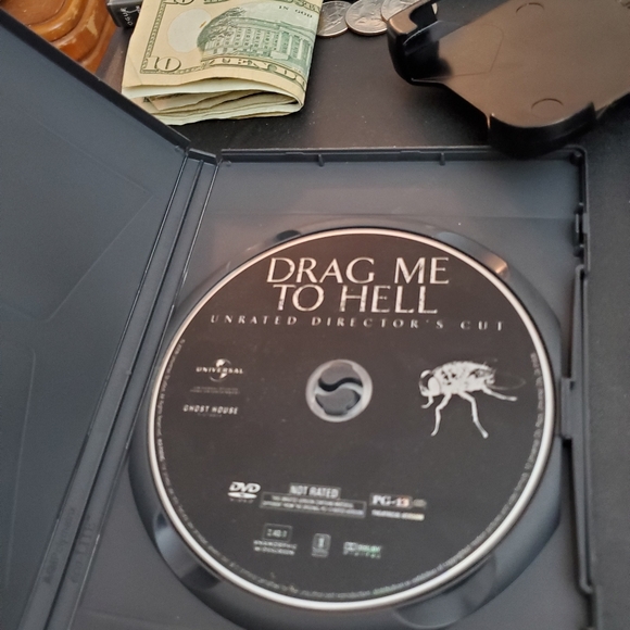 4 diffrent GENTLY used DVDs Horror movies - Picture 6 of 8